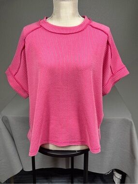 Zenana Outfitters Hot Pink Ribbed Short-Sleeve Knit Top Small/Medium